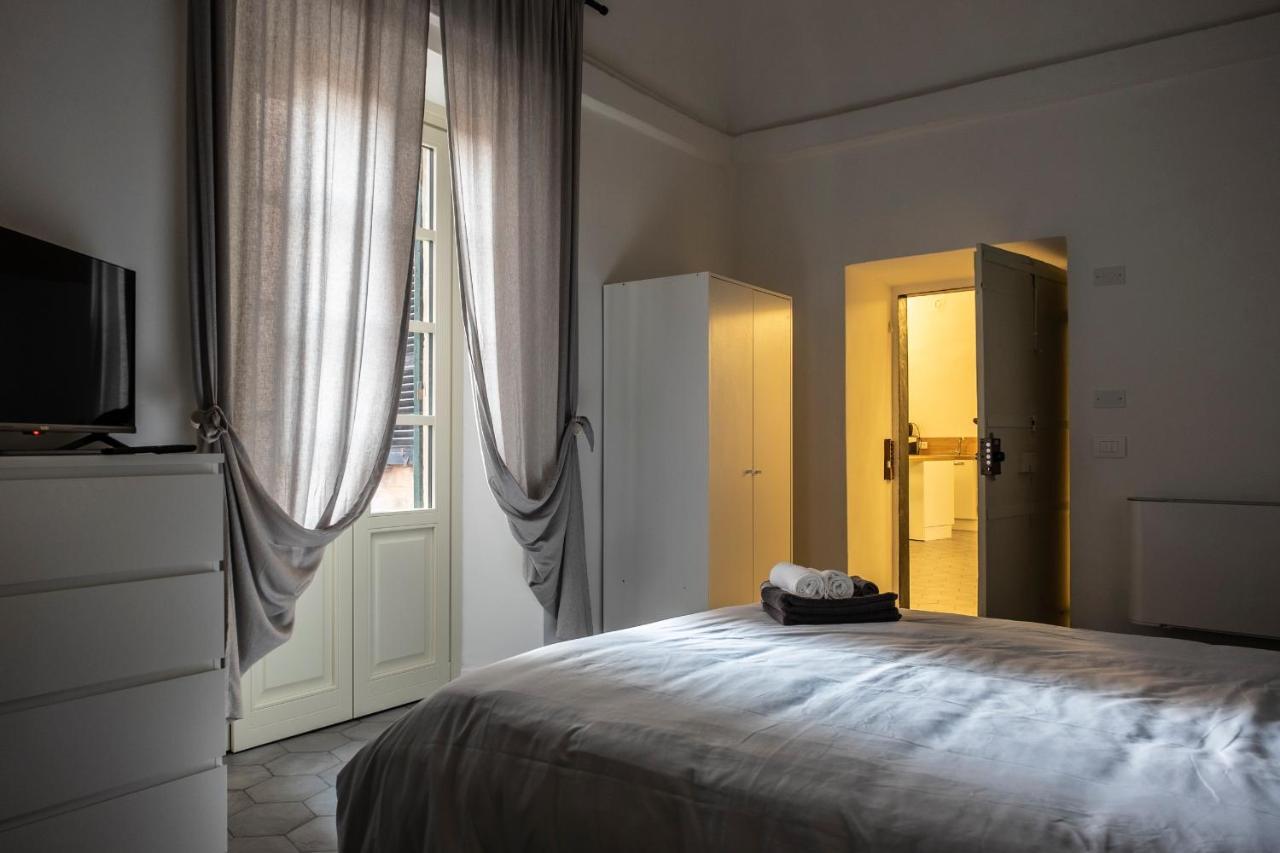 Archivolto Del Teatro Hotell Albenga Eksteriør bilde