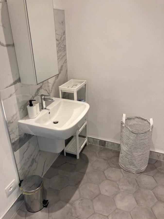 Archivolto Del Teatro Hotell Albenga Eksteriør bilde