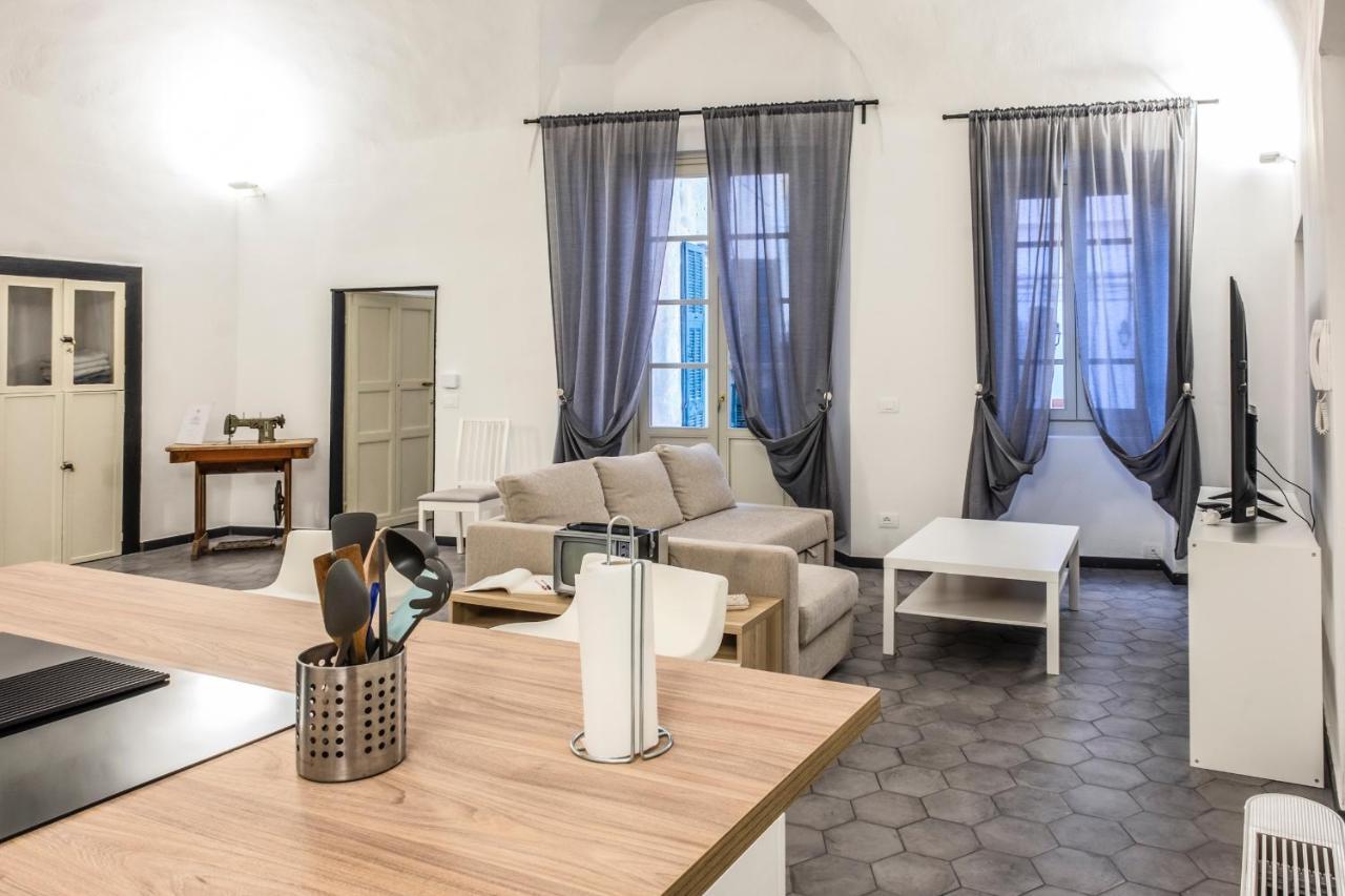 Archivolto Del Teatro Hotell Albenga Eksteriør bilde