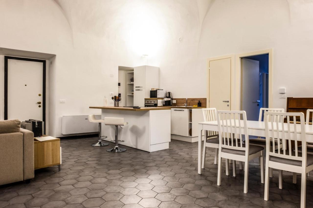 Archivolto Del Teatro Hotell Albenga Eksteriør bilde