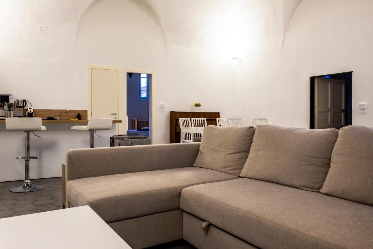 Archivolto Del Teatro Hotell Albenga Eksteriør bilde