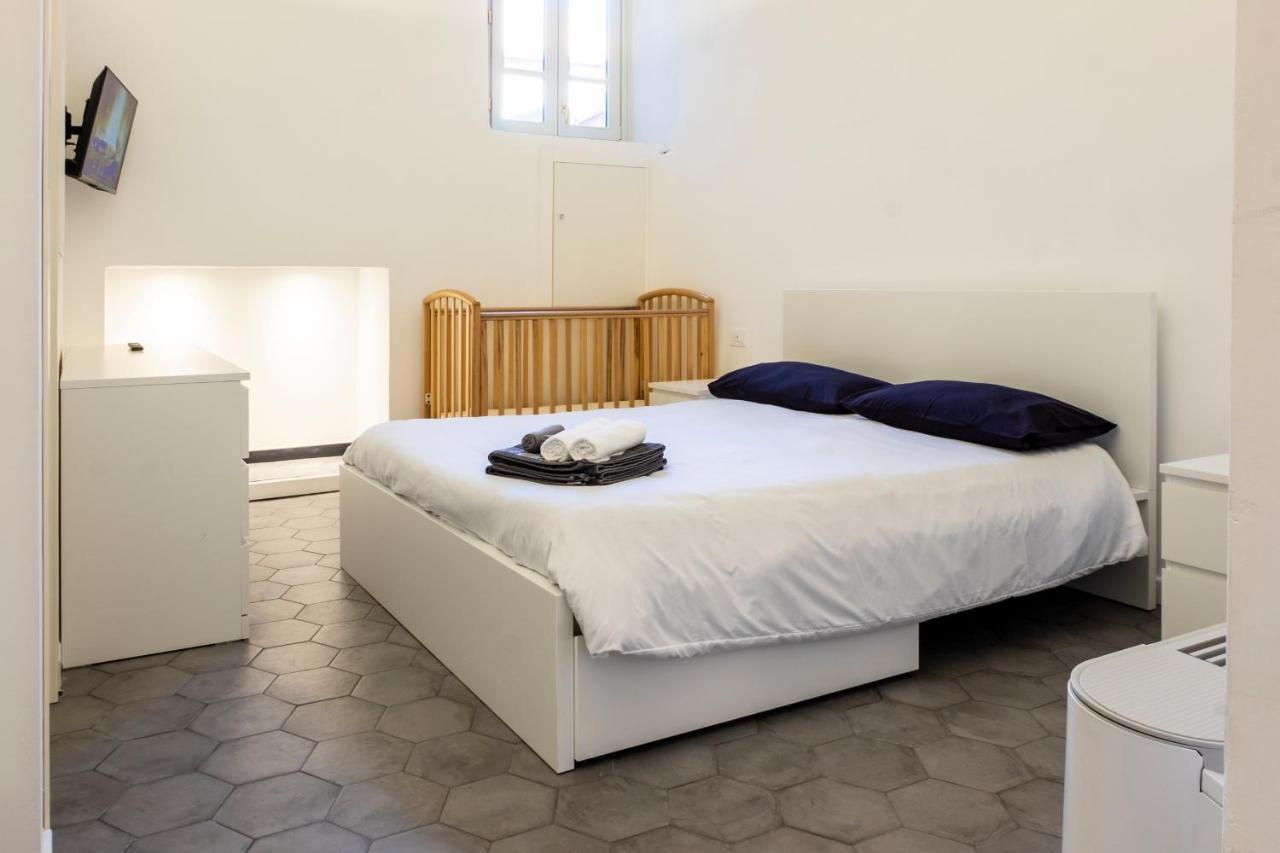 Archivolto Del Teatro Hotell Albenga Eksteriør bilde