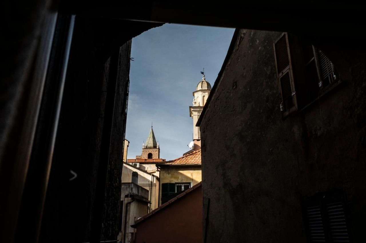 Archivolto Del Teatro Hotell Albenga Eksteriør bilde